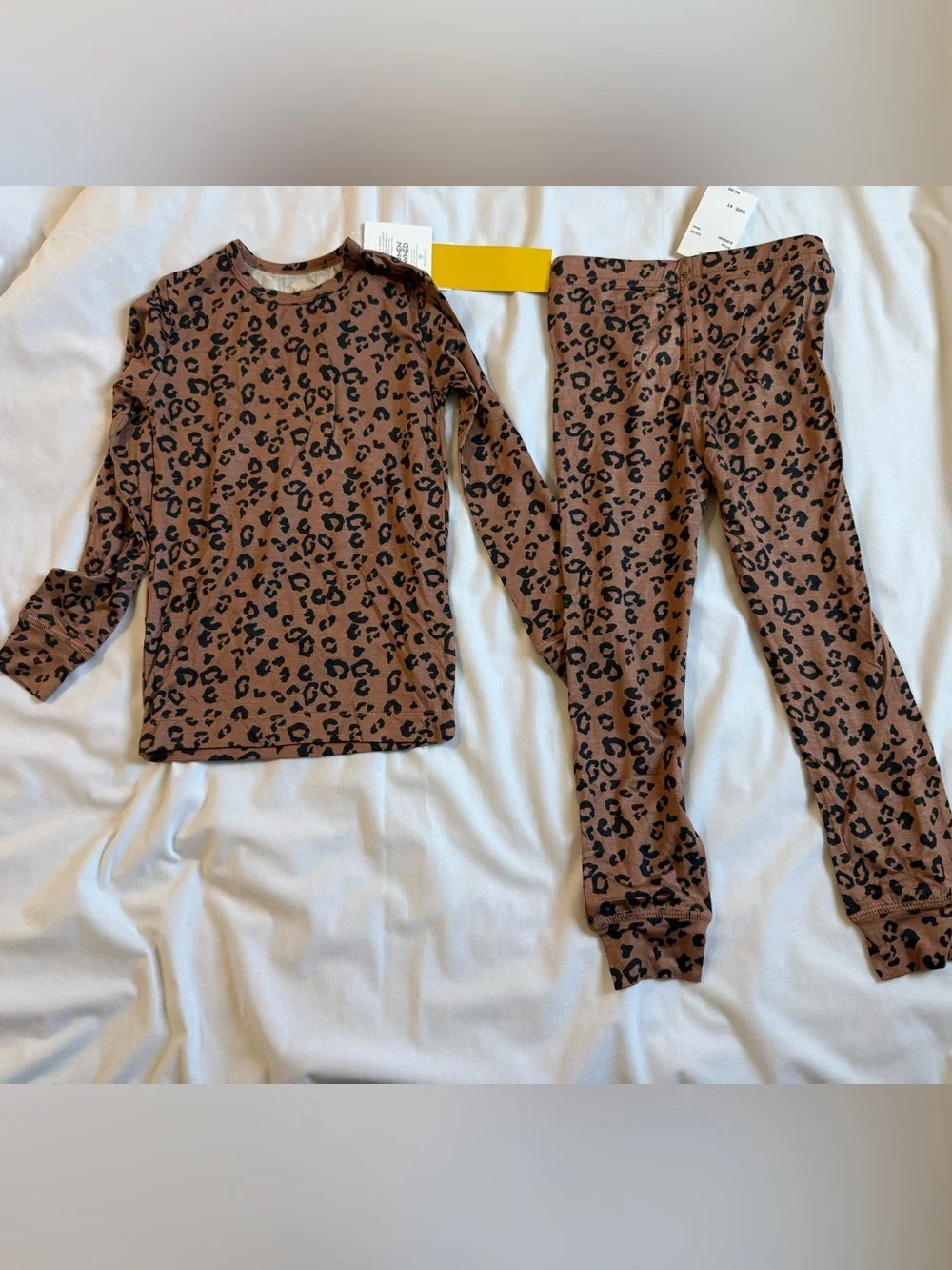 🆕 toddler Greyson Brown Leopard Print Pajama Set - Long Sleeve Top & Pants